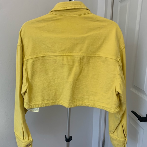 Cropped Jacket - Picture 3 of 4